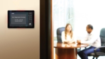 Customize what&#039;s on Touch room sign screens during meetings